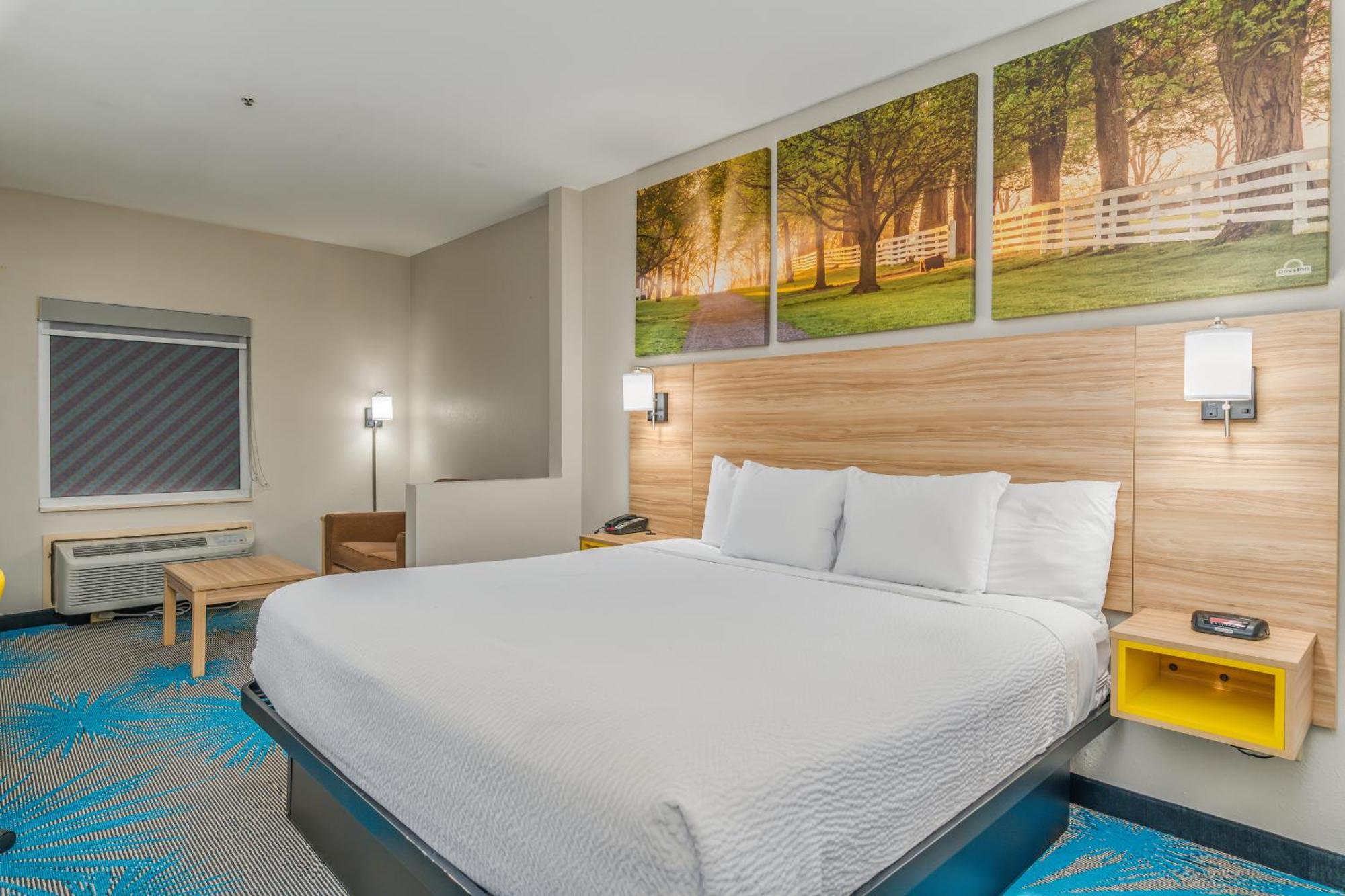 Days Inn & Suites By Wyndham Prattville-Montgomery מראה חיצוני תמונה