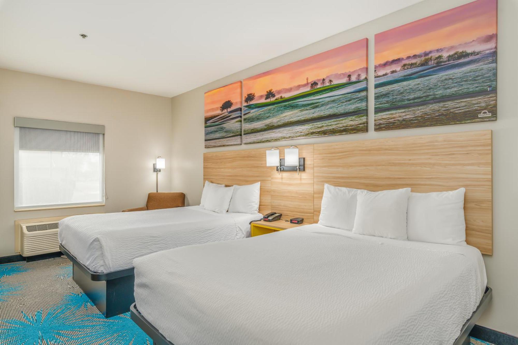Days Inn & Suites By Wyndham Prattville-Montgomery מראה חיצוני תמונה