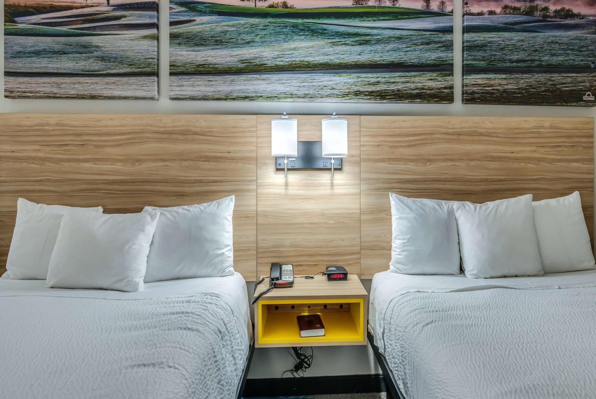 Days Inn & Suites By Wyndham Prattville-Montgomery מראה חיצוני תמונה